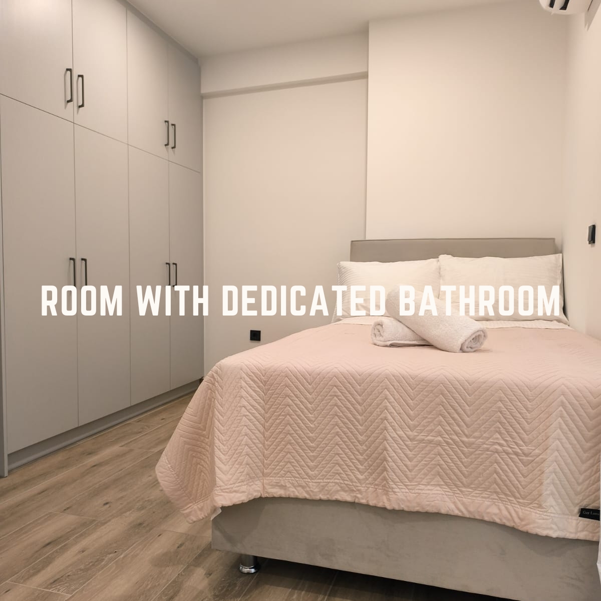 Room with dedicated bathroom